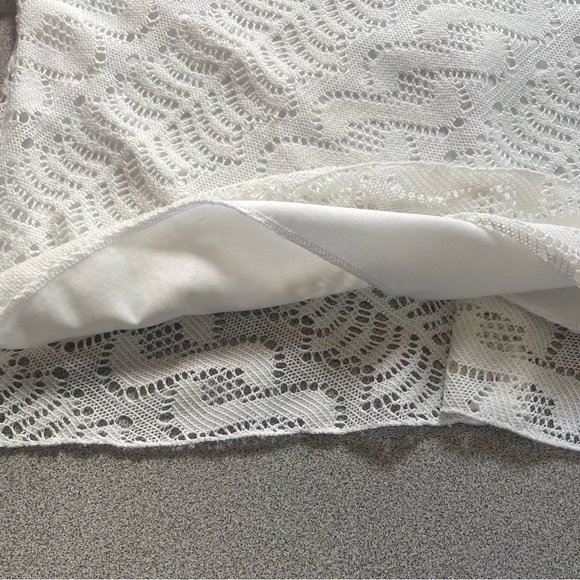 Suzy Shier Crochet Sleeveless Top Size Small - Picture 5 of 10